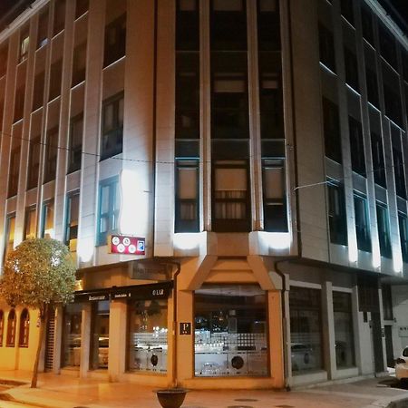 H. O Lar Hotel O Barco de Valdeorras Kültér fotó
